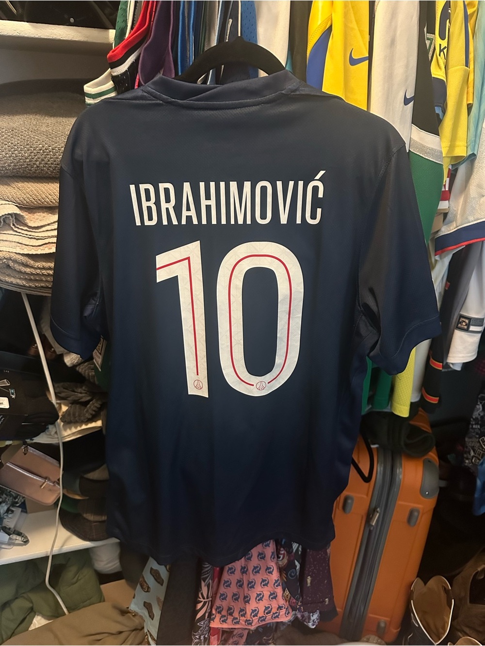 Zlatan Ibrahimović PSG Jersey ***LABEL SAYS 3XL, FITS LIKE XL***
